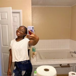 Meet your Posher, Makenzie